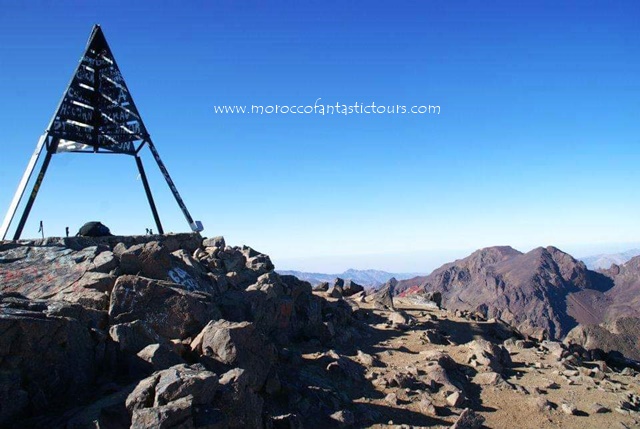 Trek Toubkal avec guide de montagne Maroc